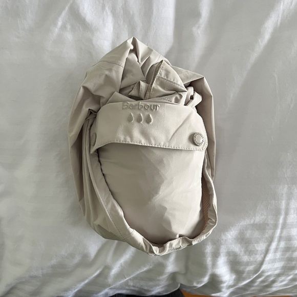 Barbour Katafront Jacket Vented, Hide-away Hood Color: Mist - Picture 12 of 12